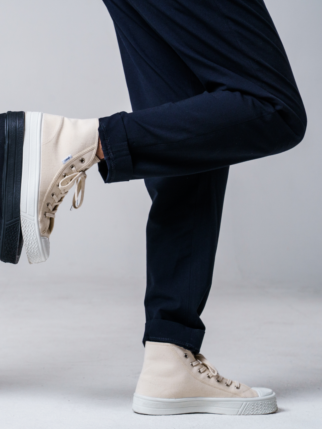 Kanvasky High Beige